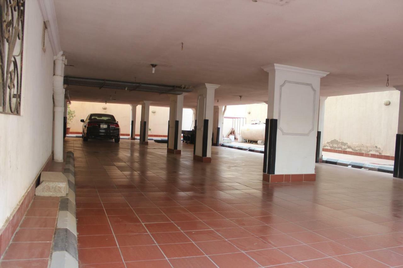 Al Harira Al Motamaiza Furnished Apartment 吉达 外观 照片